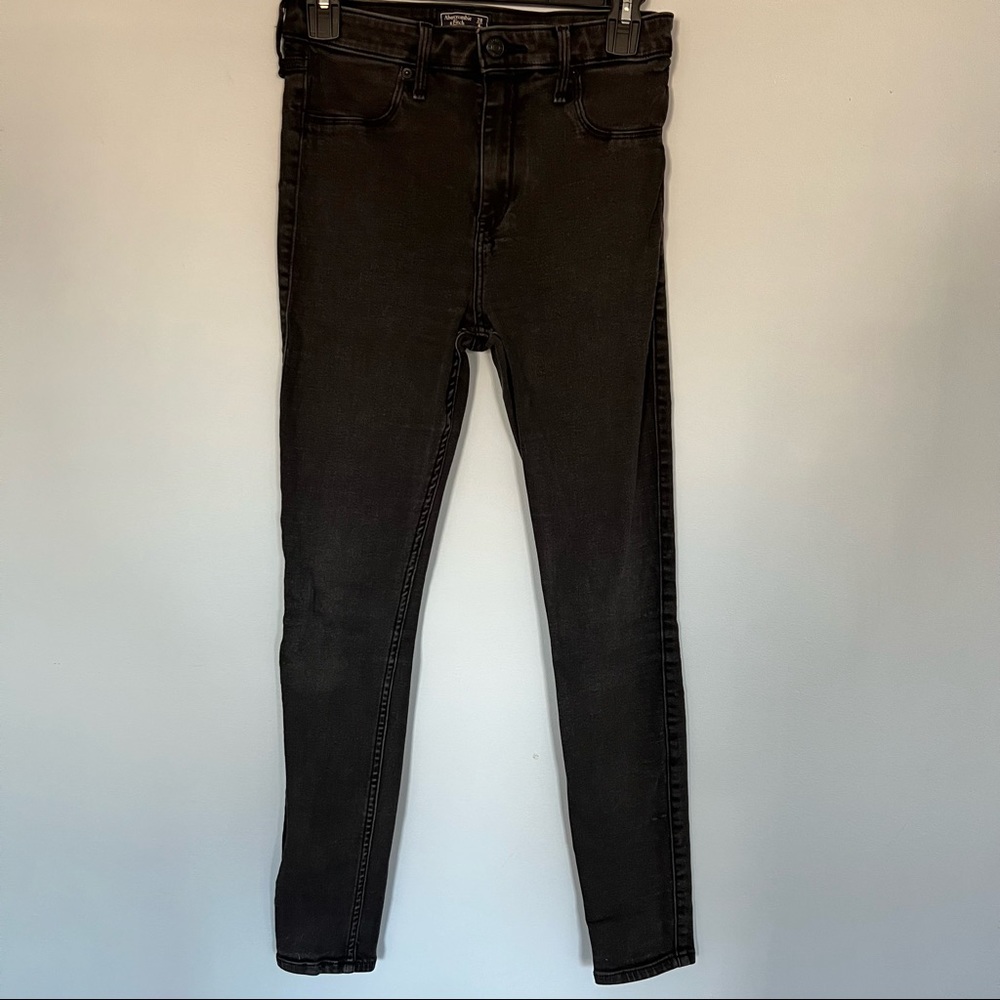 A&F Simone High Rise Jean Legging